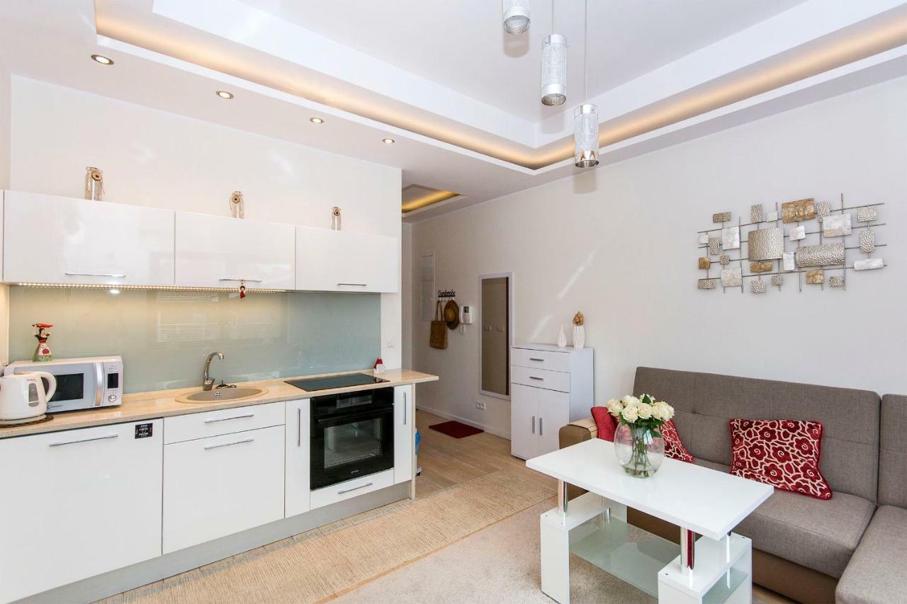 Ascot - Neptun Park By Oneapartments Gdansk Luaran gambar